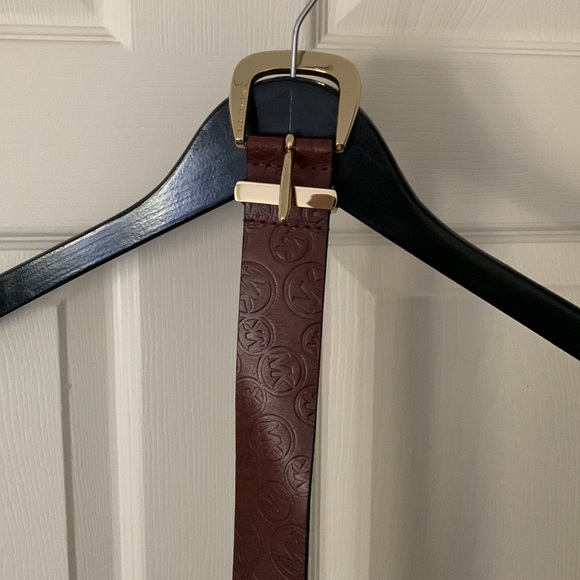Michael Kors leather belt